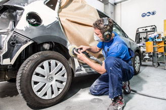 Carrossier, atelier de carrosserie Alma