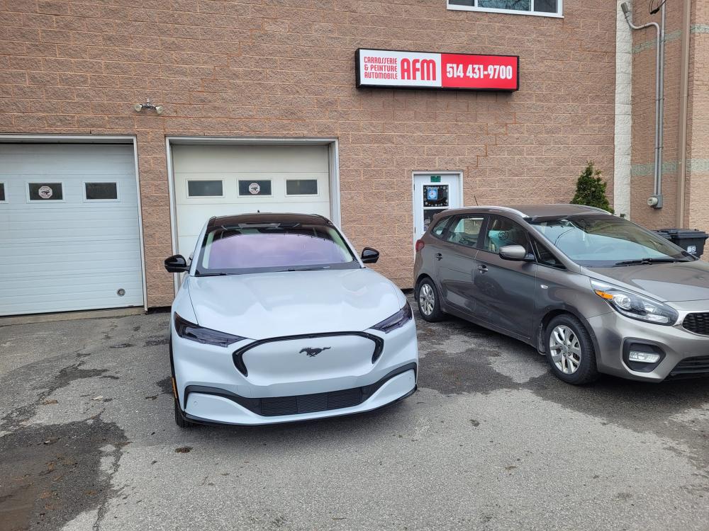 Carrossier, atelier de carrosserie Vaudreuil-Dorion